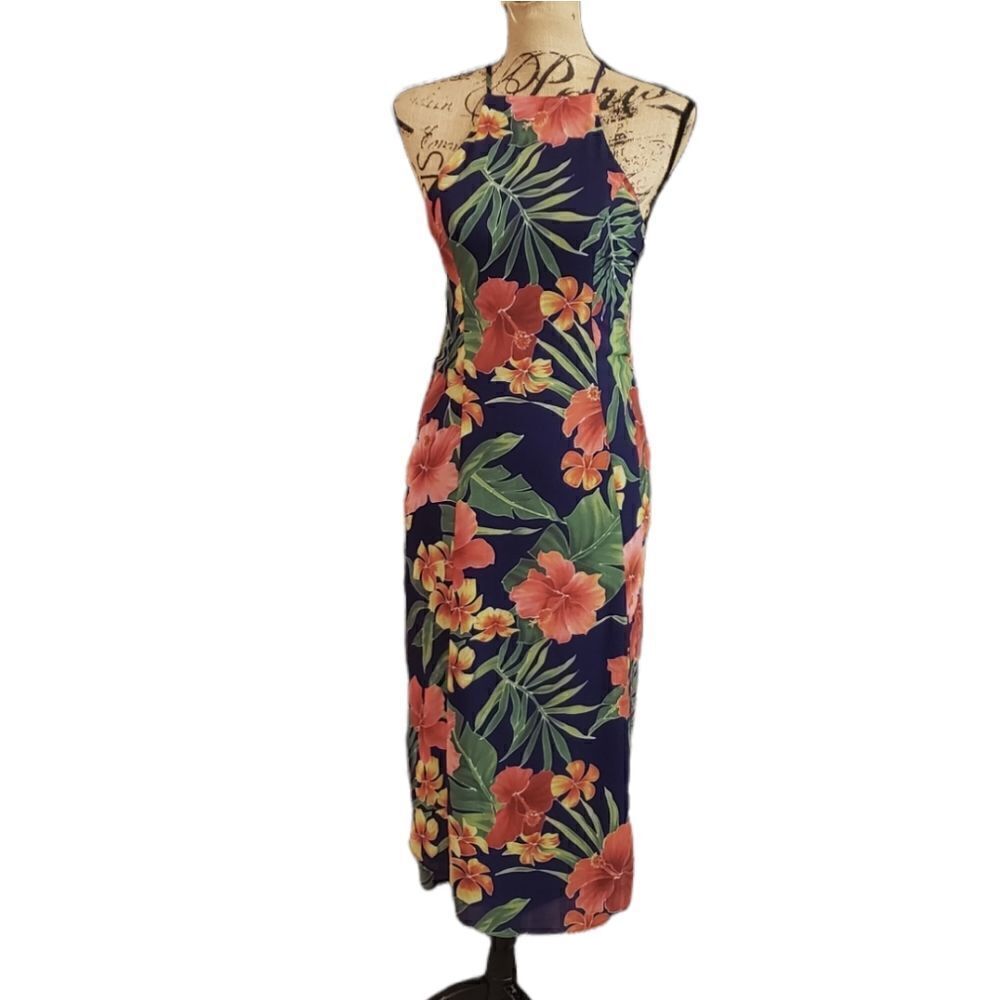 Privacy Please Maxi Dress - Picture 15 of 15